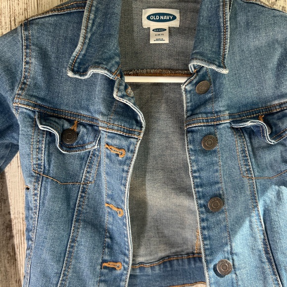 Old Navy Classic Blue Jean Jacket - Picture 2 of 7